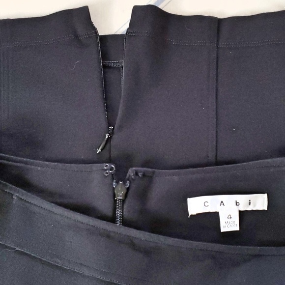 CAbi Career Straight Classic Pencil Skirt - Picture 6 of 7